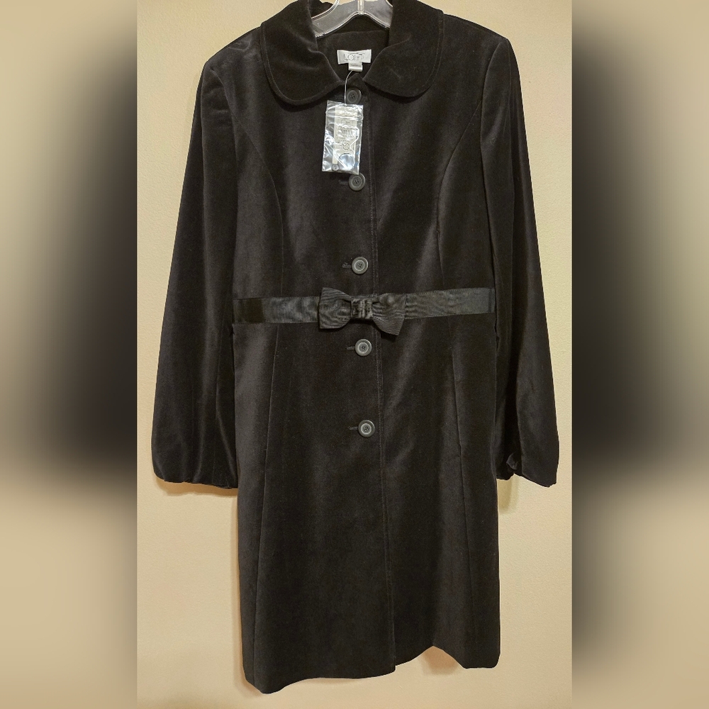 Anne Taylor LOFT Black Velvet Coat with Bow Size 6 NWT